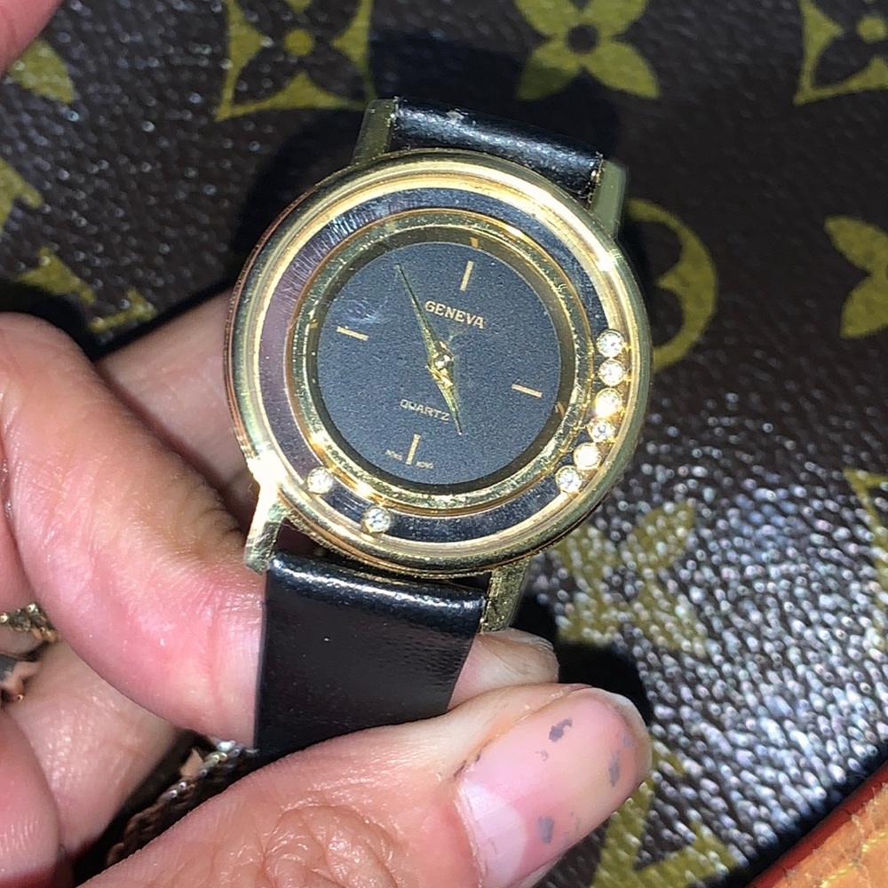 Geneva women watch